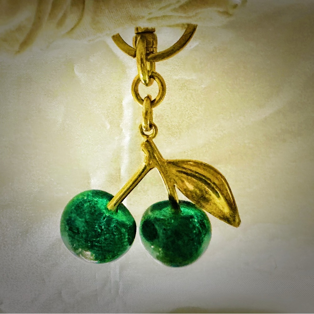 Rare Gold and Green Cherry Keychain - Picture 7 of 8